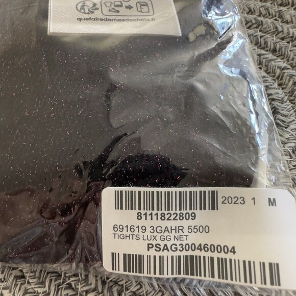 NWT GUCCI BLACK MAGENTA TIGHTS LUREX SZ M 691619 - Picture 4 of 4